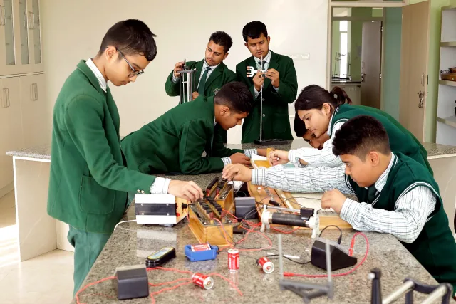 Science Labs & Library