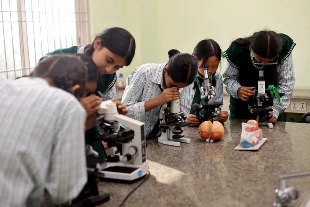 Science Labs & Library