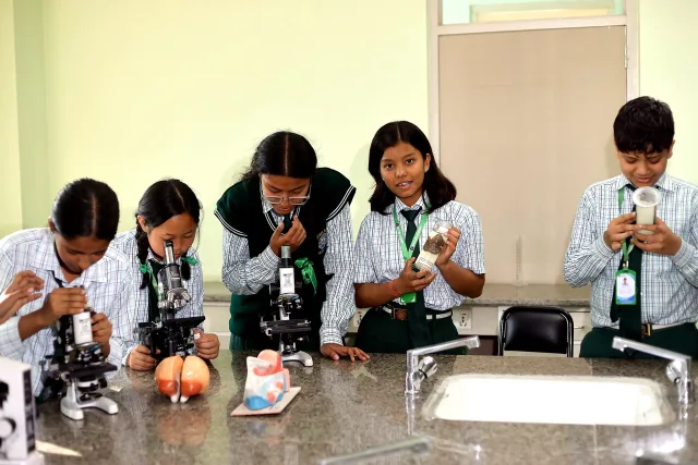 Science Labs & Library